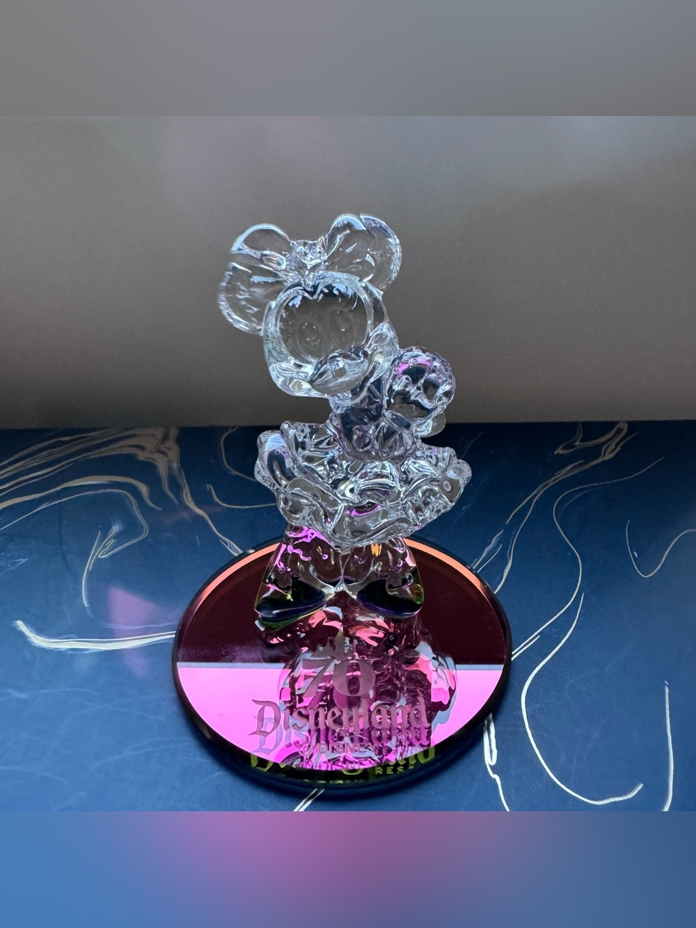 ARRIBAS BROS DISNEY DISNEYLAND RESORT 70TH ANNIVERSARY GLASS MINNIE MOUSE FIGURE
